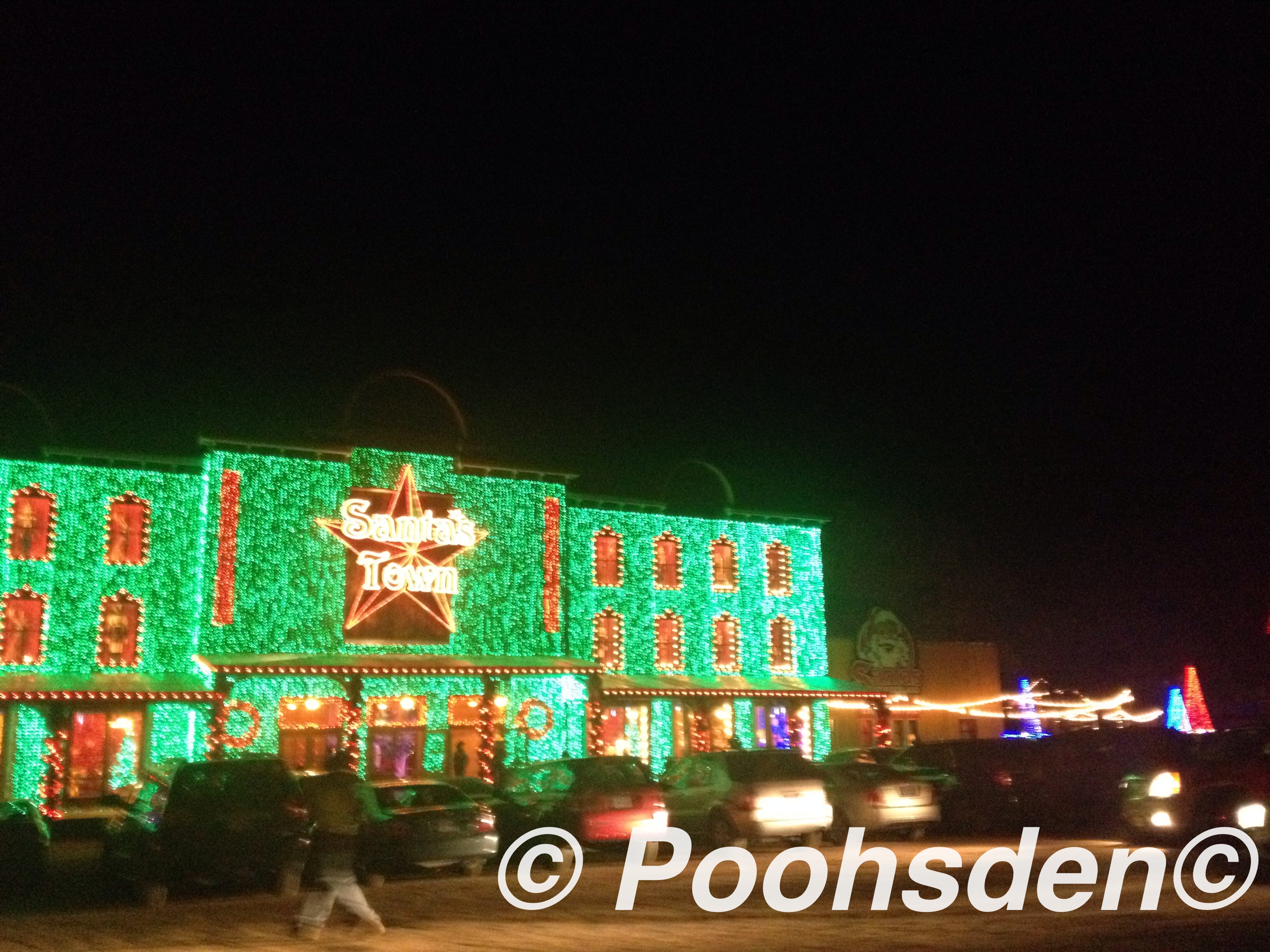 Christmas and green go hand in hand don't they? Texas